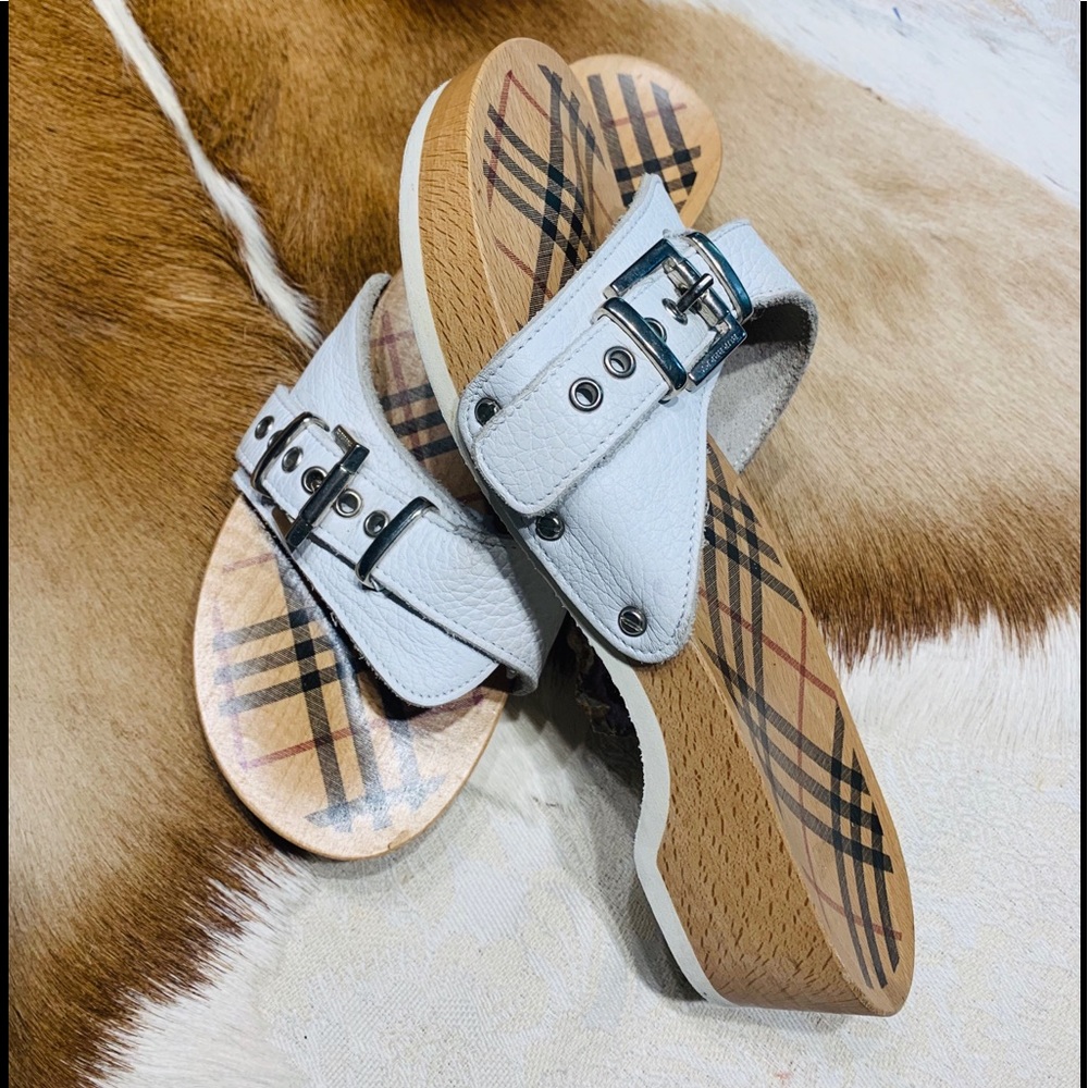 ❌SOLD❌✳️ BURBERRY GORG SLIDES/CLOGS EUC s 6.5-7✳️ - Picture 2 of 10